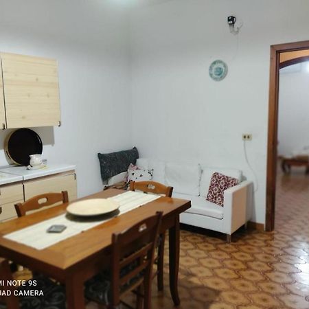 Casada Spazioso E Luminoso Appartamento ทริกาเซ ภายนอก รูปภาพ